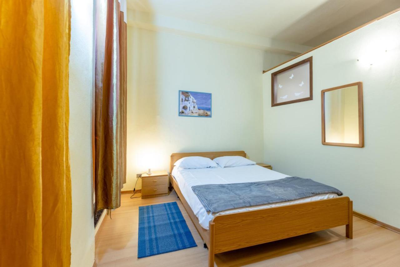 Aosta Centre Apartments - Porta Pretoria 56 Buitenkant foto