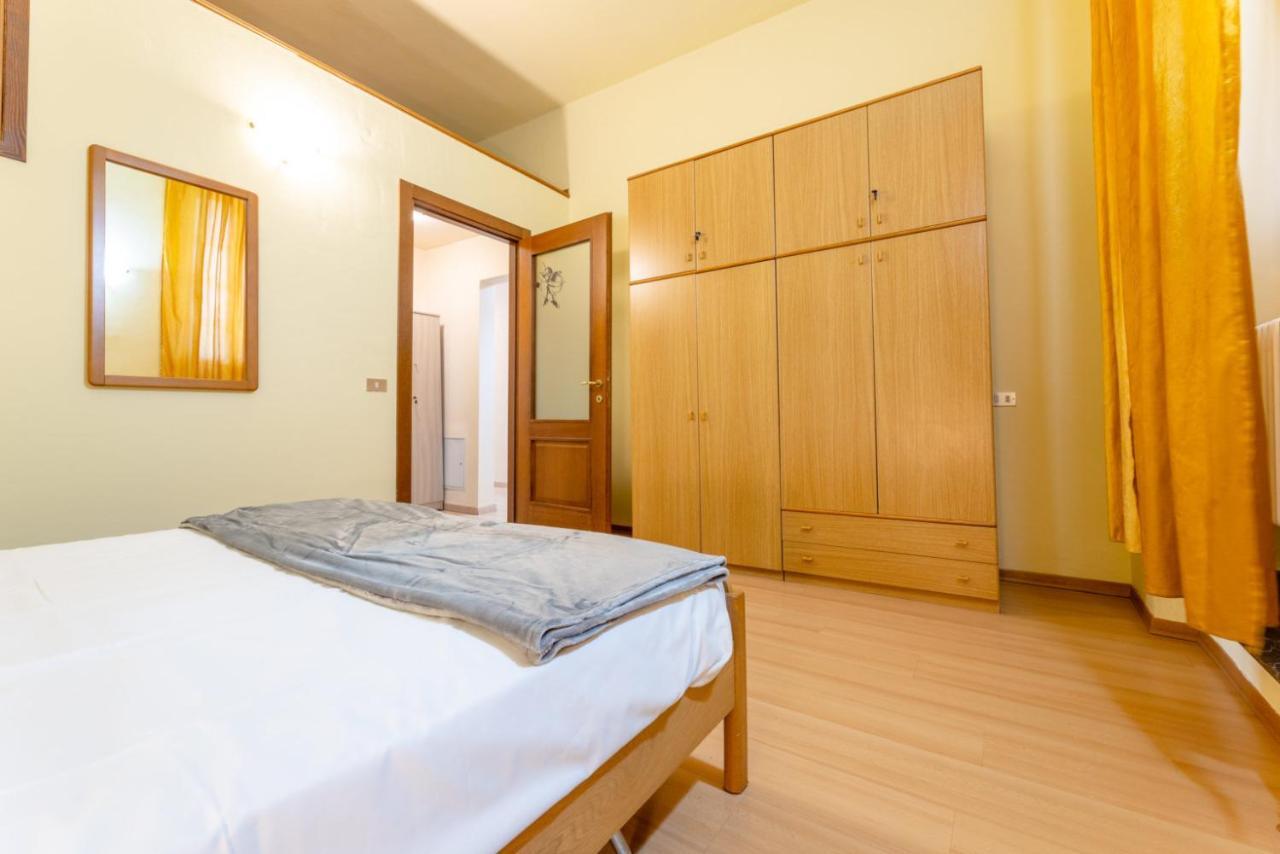 Aosta Centre Apartments - Porta Pretoria 56 Buitenkant foto